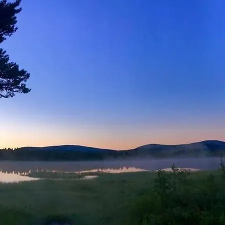 Kaupinpirtti, Yllaes, Aekaeslompolo, , Lapland - Silver Log With And Fell Scenery * Äkäslompolo