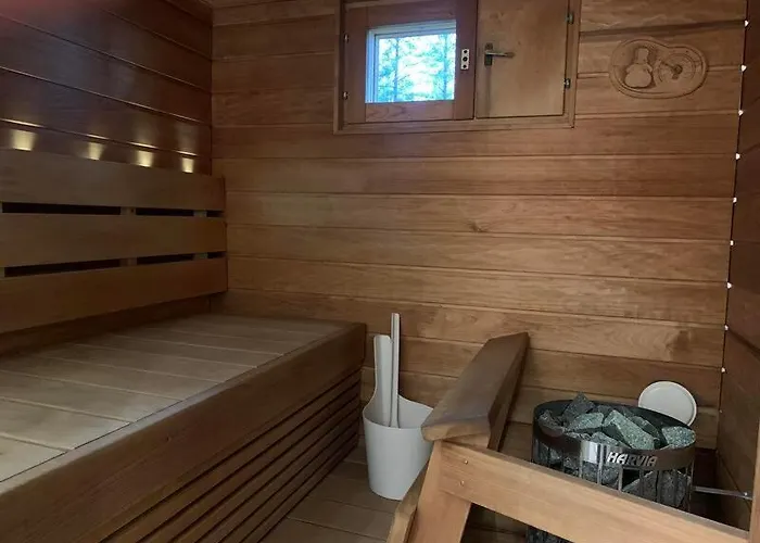 Kaupinpirtti, Ylläs, äkäslompolo, , Lapland - Silver Log With Lake&fell Scenery