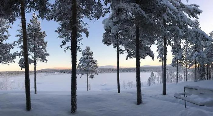 Kaupinpirtti, Ylläs, äkäslompolo, , Lapland - Silver Log With Lake&fell Scenery