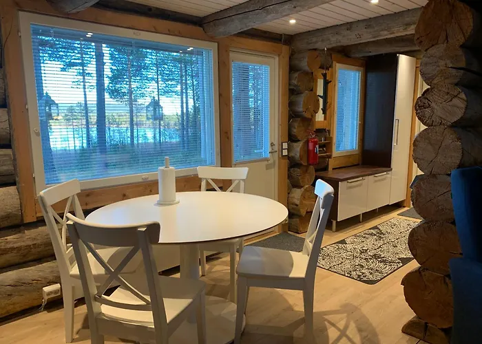 Kaupinpirtti, Ylläs, äkäslompolo, , Lapland - Silver Log With Lake&fell Scenery * Äkäslompolo